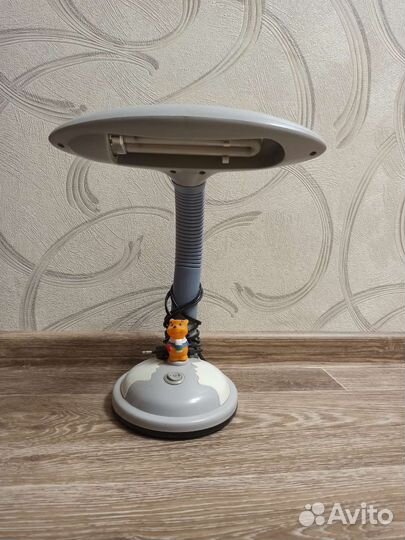 Лампа настольная