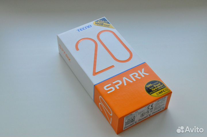 TECNO Camon 20, 8/256 ГБ