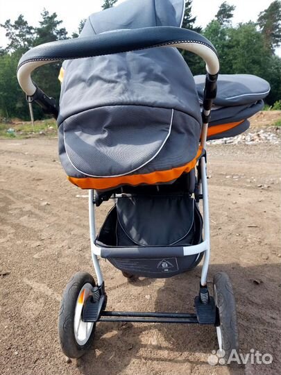 Прогулочная коляска бу в хорошем состоянии 3000т