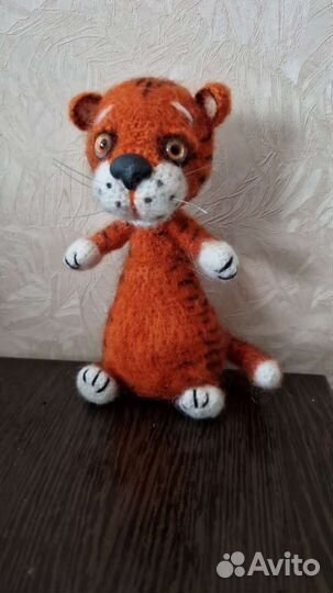 Игрушка вязаная Тигрёнок. Ручная работа