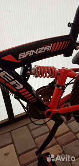 Велосипед бу Stinger Banzai