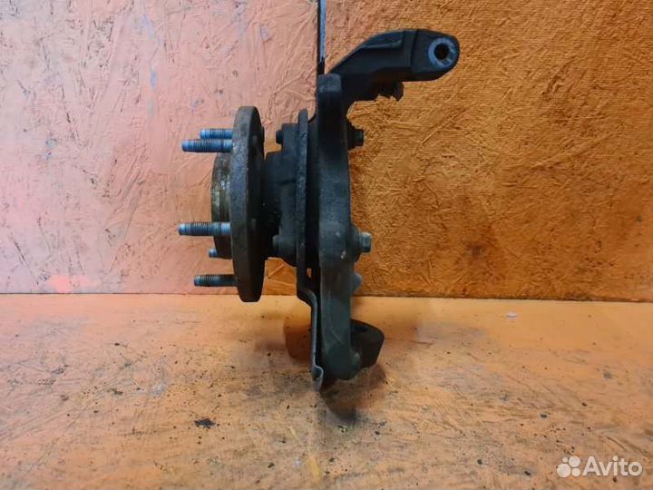 Кулак поворотный передний левый Hummer H3 3.7 2007