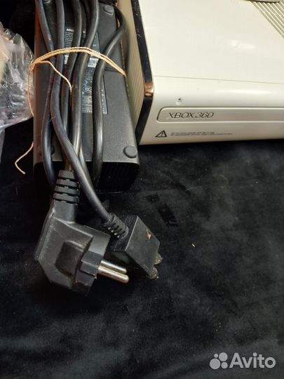 Xbox 360S console 250. Gb