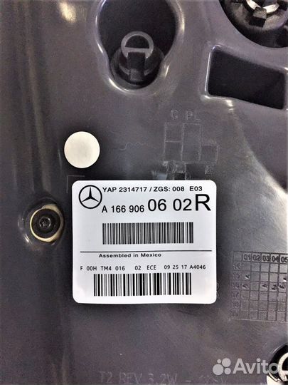 Фонарь задний правый на Mercedes GLS X166