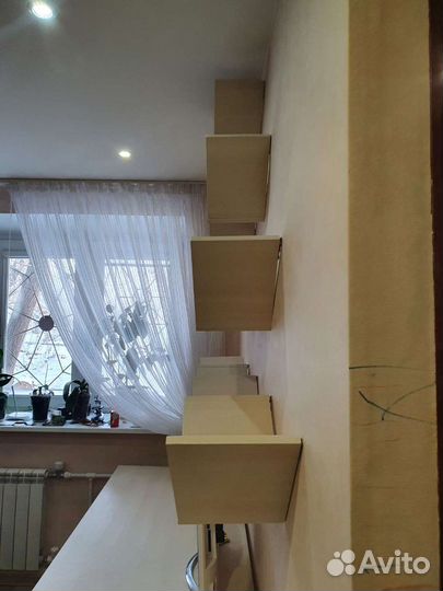 Полка книжная