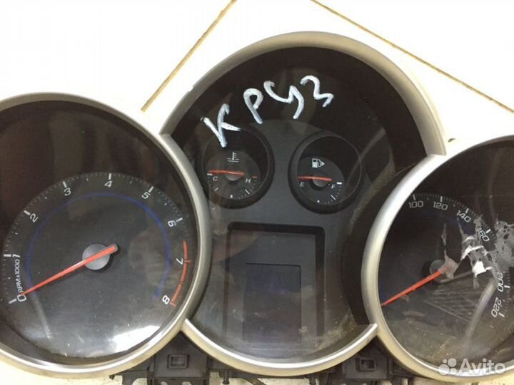 Панель приборов Chevrolet Cruze 2013