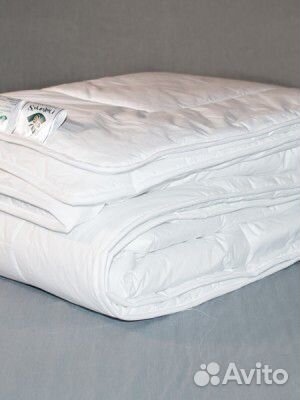 Одеяло козий пух 2 спальное. Новое, в упаковке