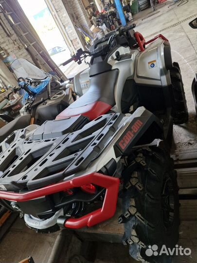 BRP Outlander 1000R XMR