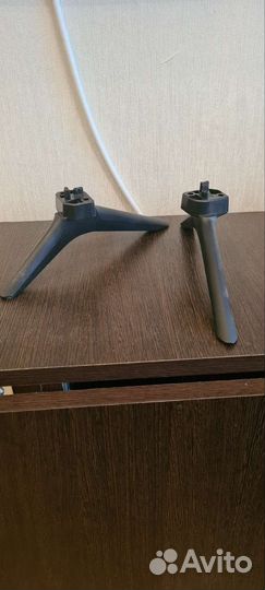 Подставка под телевизор