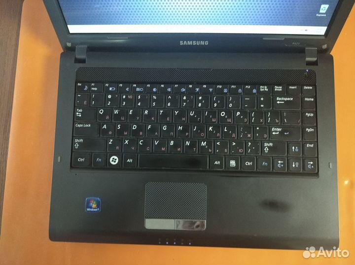 Samsung R425 на SSD+HDD