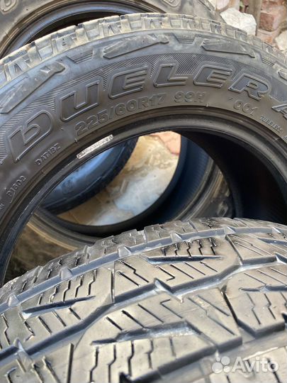 Bridgestone Dueler A/T 225/60 R17 99H