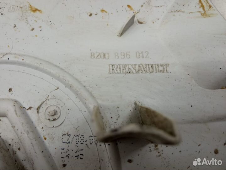 Колпак колеса Renault Logan 1 2005