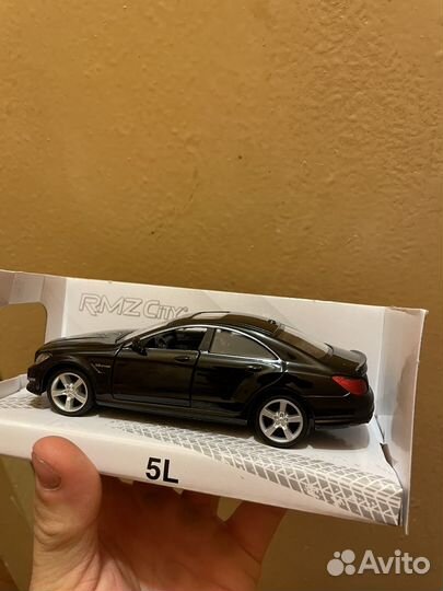 Моделька Mersedes CLS 63 AMG