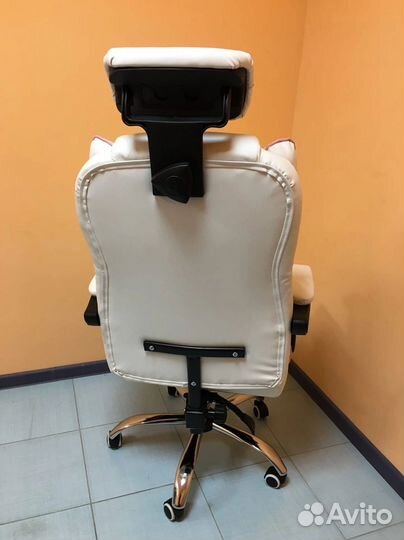 Компьютерное игровое (геймерское) кресло. Новые