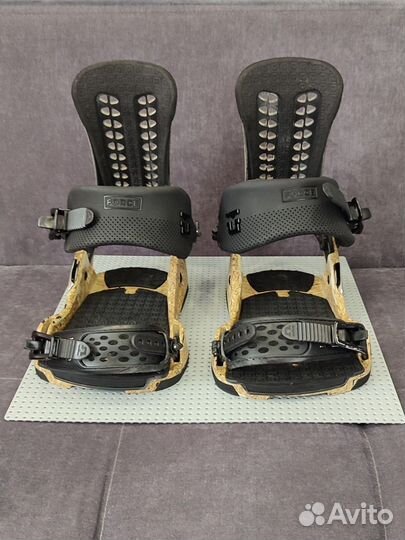 Крепления для сноуборда union force L