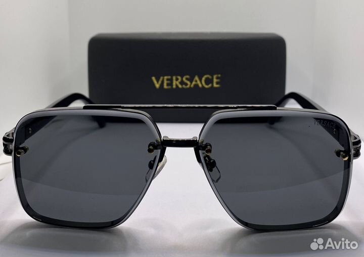 Солнечные очки Versace унисекс