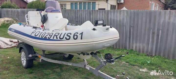 Лодки риб с мотором