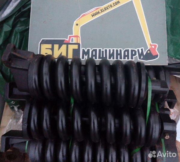 Натяжитель гусеницы komatsu PC300-8 207-30-X2251