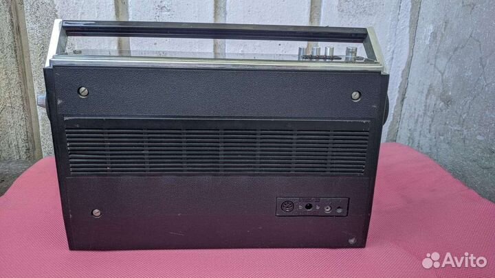 Радиоприемник VEF spidola 230-1