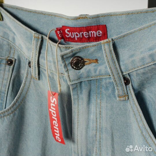 Джинсовые шорты Supreme