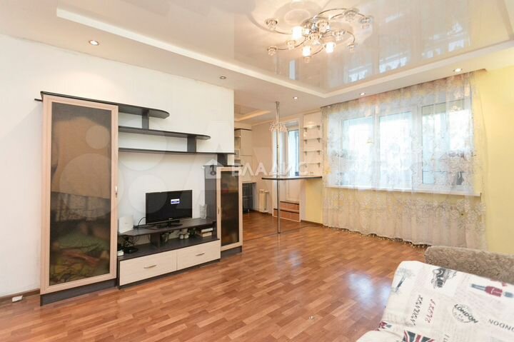 3-к. квартира, 65,8 м², 2/5 эт.