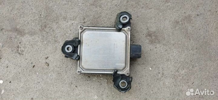 Датчик мертвой зоны тойота ленд крузер 200 cruiser