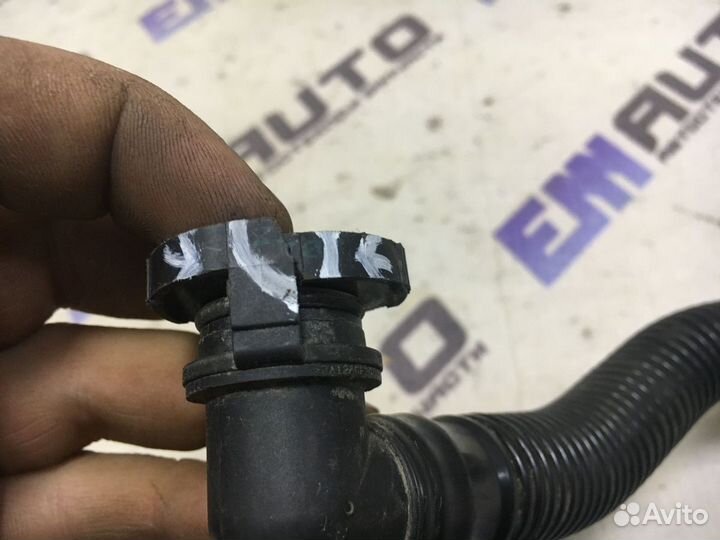 Трубка картерных газов Шкода Октавия А5