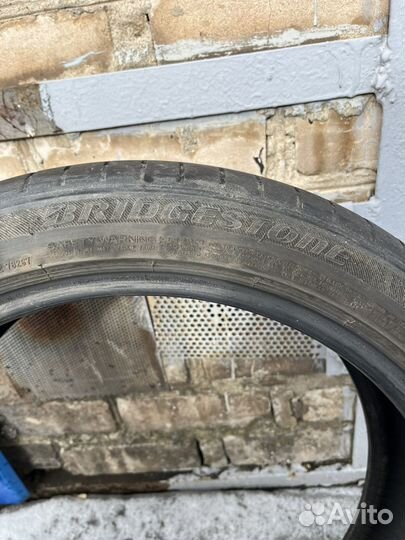 Bridgestone Potenza S001 225/45 R19