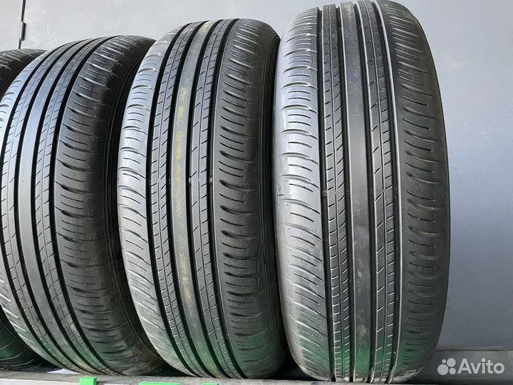 Dunlop Enasave EC300+ 215/60 R17 96H