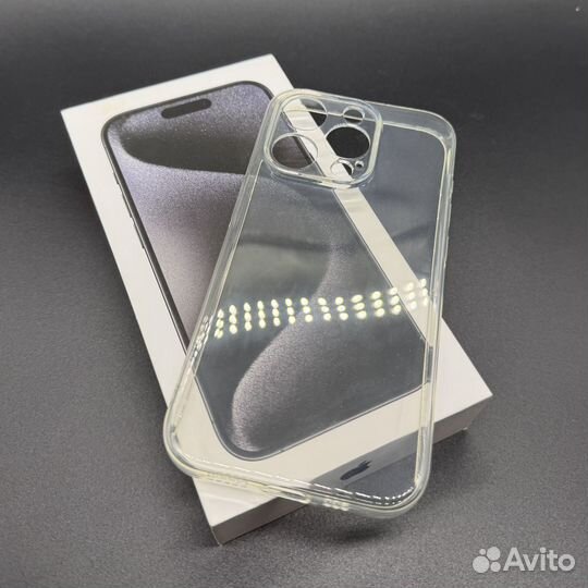 Чехол на iPhone 15 pro прозрачный
