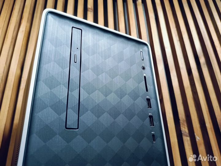 Игровой компьютер HP Pavillion 590-p0002ur