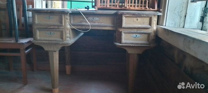 Стол письменный антикварный