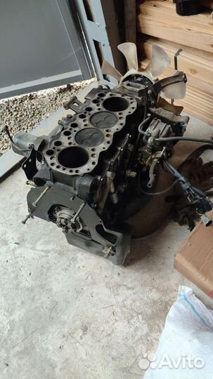 Запчасти на nissan terrano