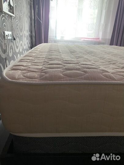 Матрас 180х200 бу