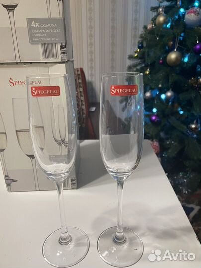 Бокалы для шампанского новые