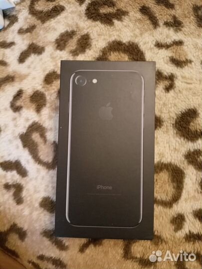 iPhone 7, 32 ГБ