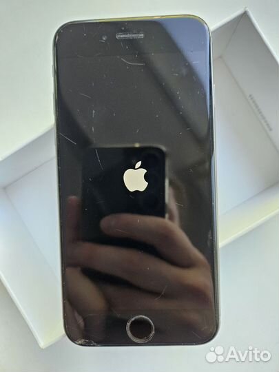 iPhone 6S, 64 ГБ