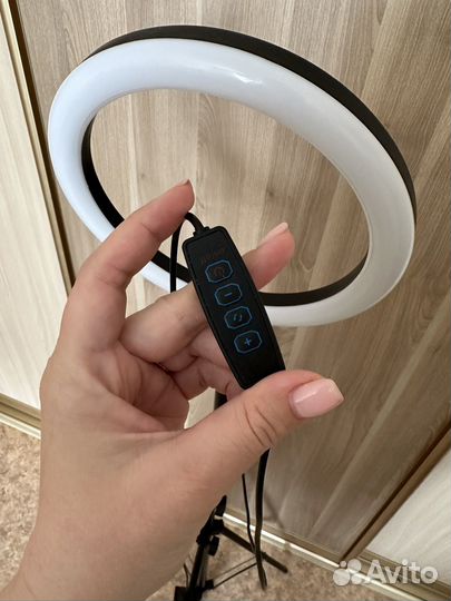 Кольцевая светодиодная лампа 26см