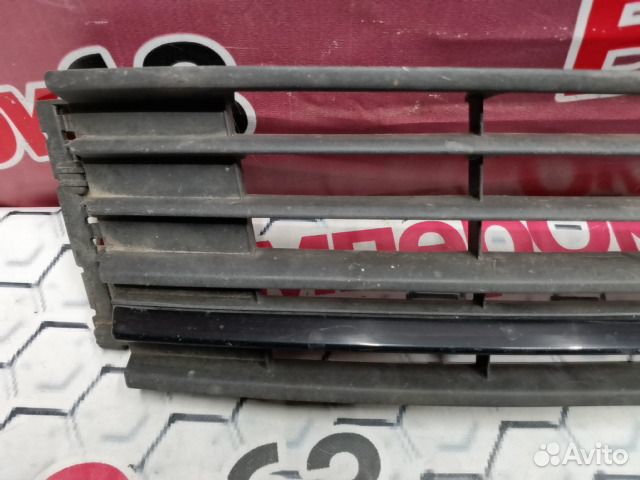 Решетка бампера передний Volkswagen Polo