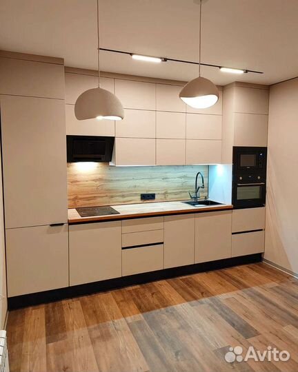 Кухни, шкафы-купе, гардеробные, каменные столешниц