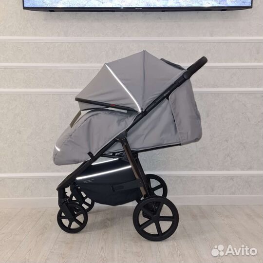 Коляска 2023