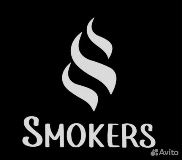 Продавец в вейпшоп табачный магазин