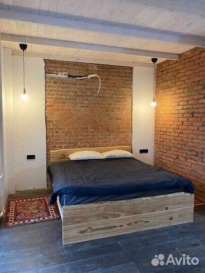 Изготовление кроватей из массива