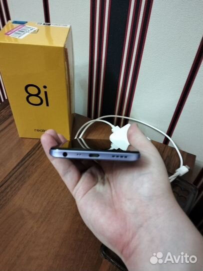 realme 8i, 4/64 ГБ