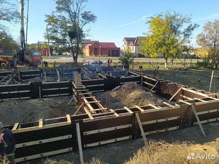Заливка фундамента