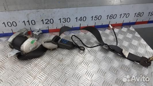 Ремень безопасности с пиропатроном сиденья передне