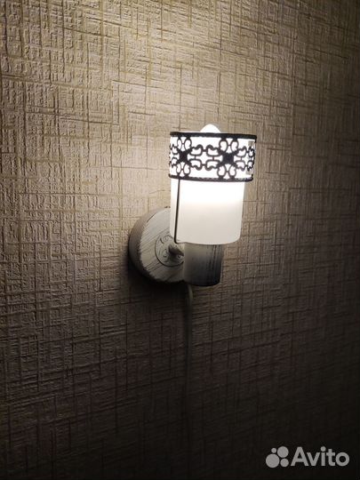 Бра настенное