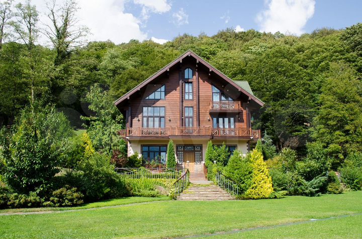 Гостиница, 600 м²