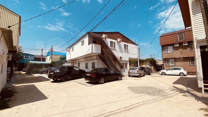 Гостиница, 200.5 м²