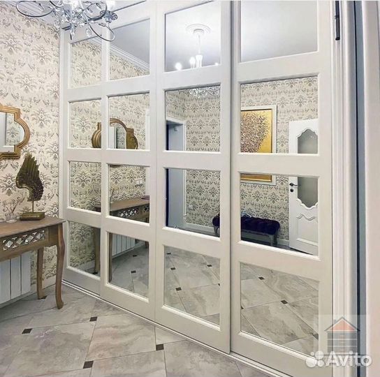 Шкаф напольный